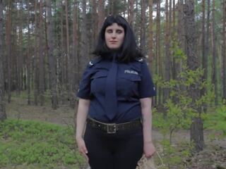 검정 assasin 대. policewomen clone
